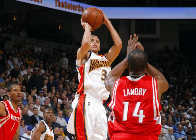 奥尔莫：我来巴萨是为了赢，我们有实力赢得一切.