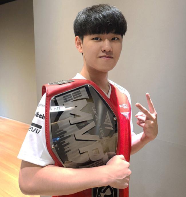 文班亚马的 文班亚马的