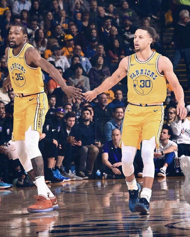 Bwipo 对争议言论表示歉意，并为 2025 年全球总决赛做准备