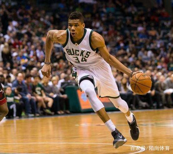 澳超战报：隆恩补时远射绝杀，布里斯班狮吼1-0阿德莱德联